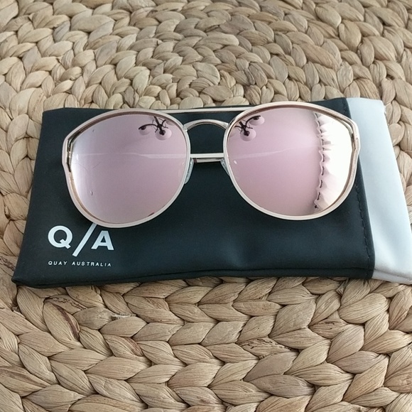 Quay Australia Accessories - Quay Cherry Bomb Sunglasses